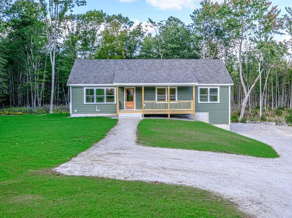 43 Farms Edge Road, Bridgton, ME 04009