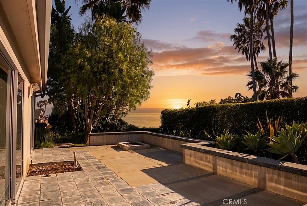 3 bed, 3.5 bath, 2505 sqft, $12,800 — Photo 4
