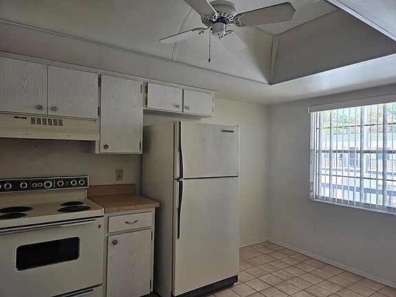 4th image of 7700 92nd St APT 202