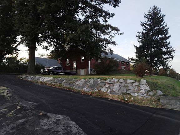3rd image of 9400 Cote Brilliante Ave