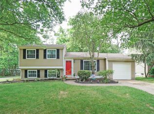 8560 High Trail Ct, Mason, OH 45040