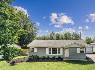 741 W Kent Ave, Crete, IL 60417