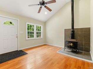44 Cooper Rd, Monroe, NY 10950