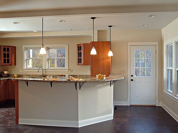Kitchen Gathering Isle