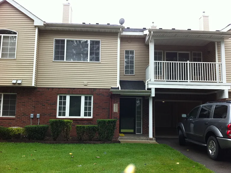 3317 Reeves Dr — Photo 7