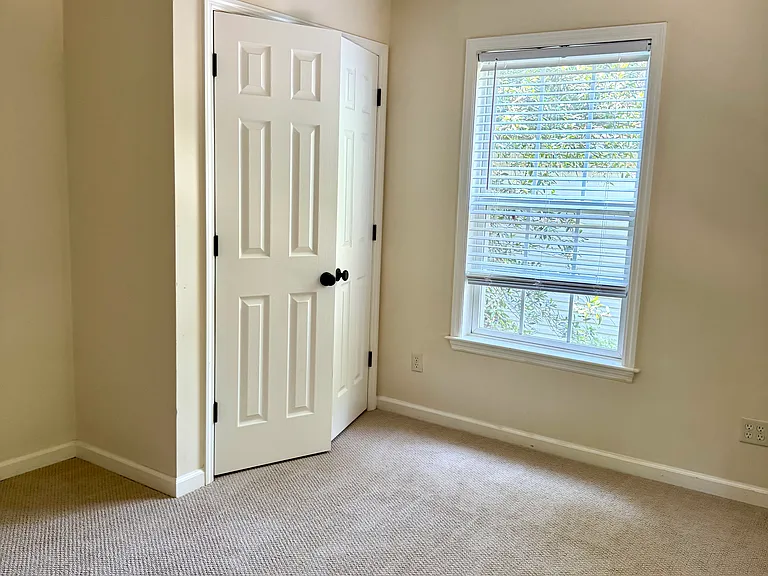 14 Hydrangea Ln — Photo 34