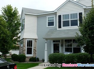 1608 Legacy Pkwy E UNIT 5, Maplewood, MN 55109