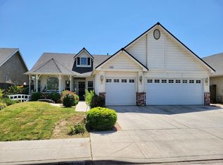 4033 W Cortland Ave, Fresno, CA