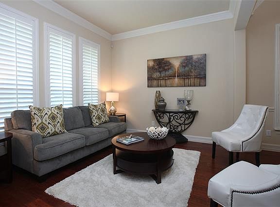 3rd image of 2888 Hollowbrook Ln