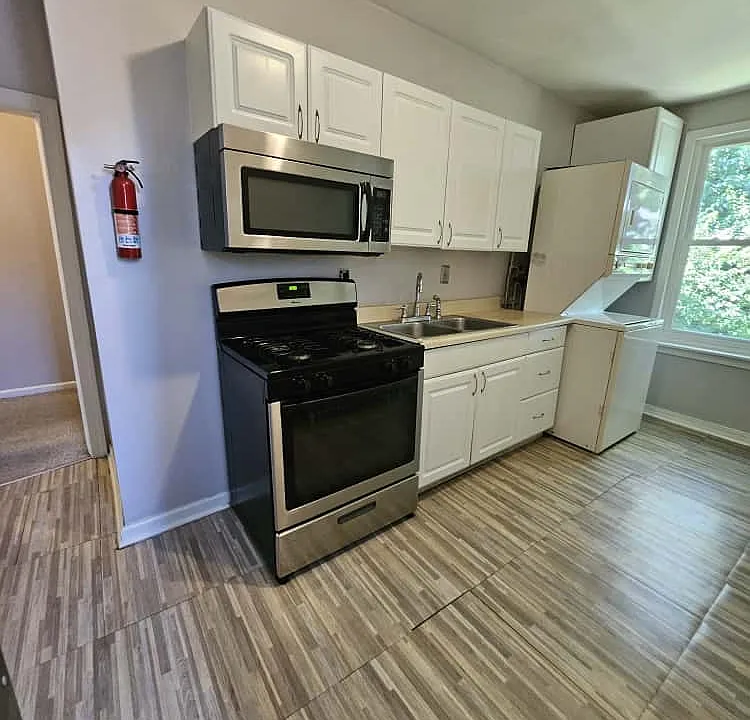 Kitchen with space for bistro seating