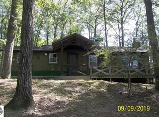 5834 Oak Rd, Rose City, MI 48654