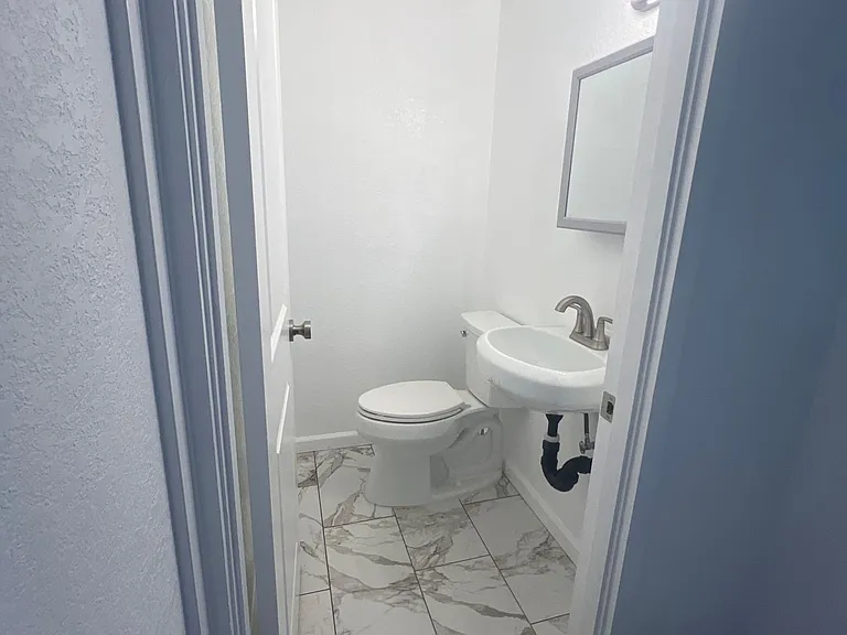 The Loft Apartments — Photo 53