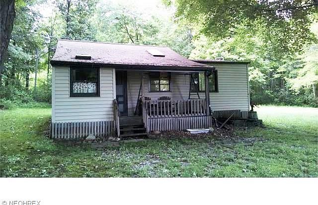 1st image of 10666 Woodland Dr