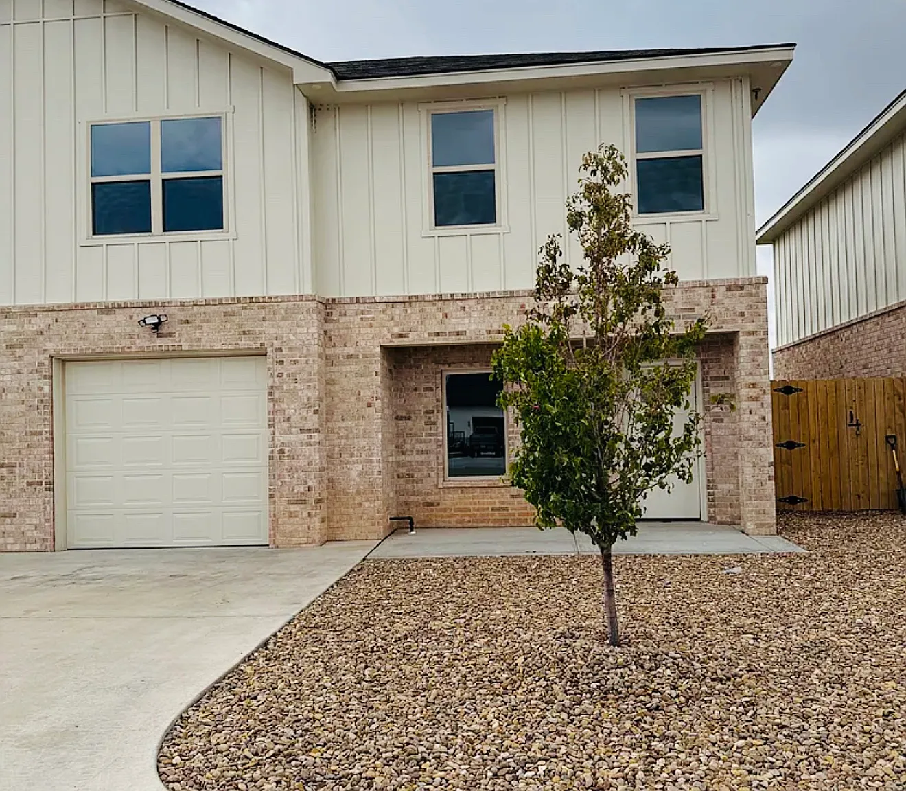 9177 Redbud Rd — Photo 3