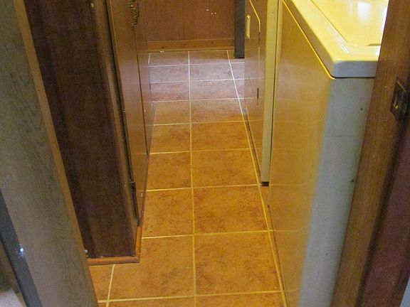 Back door, washer/dryer 