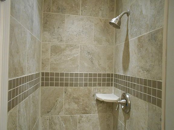 3rd image of 216 Sandalwood Dr