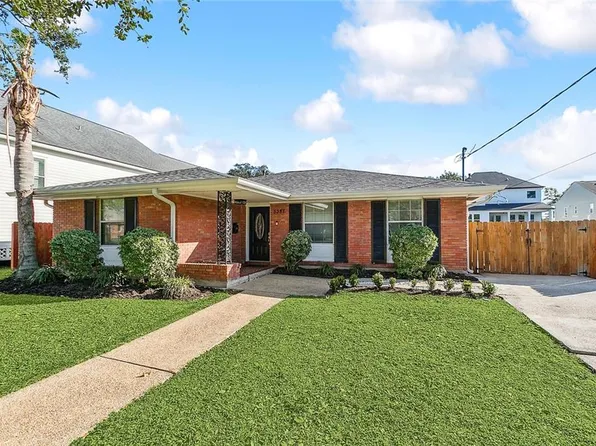 5387 Chamberlain Dr, New Orleans, LA 70122