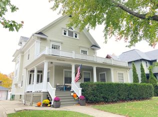 216 E Cleveland St, Spring Valley, IL 61362