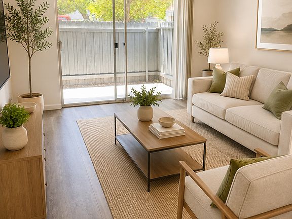 3rd image of 2222 Los Feliz Dr #107