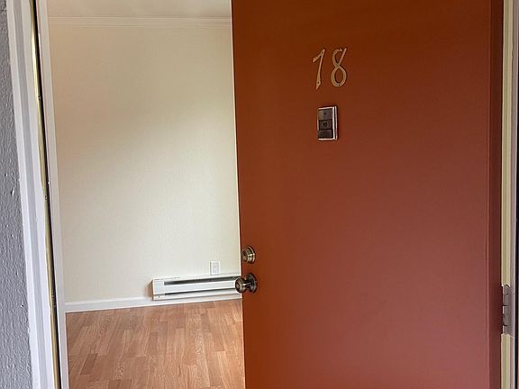 3rd image of 2207 Hastings Dr #78