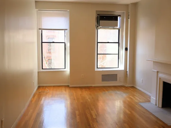 157 West 73rd Street image 1 of 10