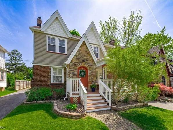 3494 Tullamore Rd, University Heights, OH 44118