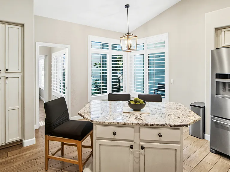 680 N Cordoba Ave — Photo 14