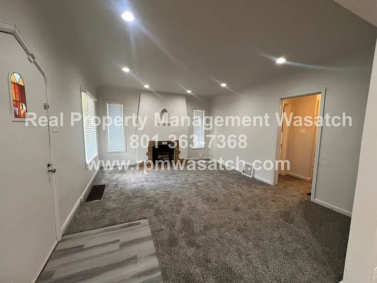 1105 S 700 E — Photo 3