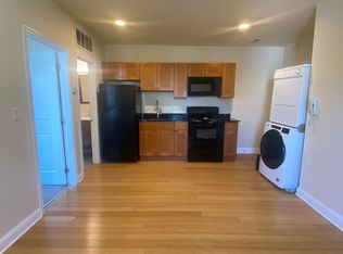 1719 W Montgomery Ave APT 3R, Philadelphia, PA 19121
