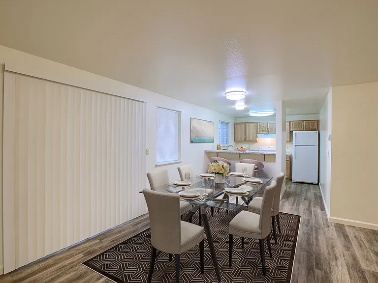 Campus Landing Apartments — Photo 10