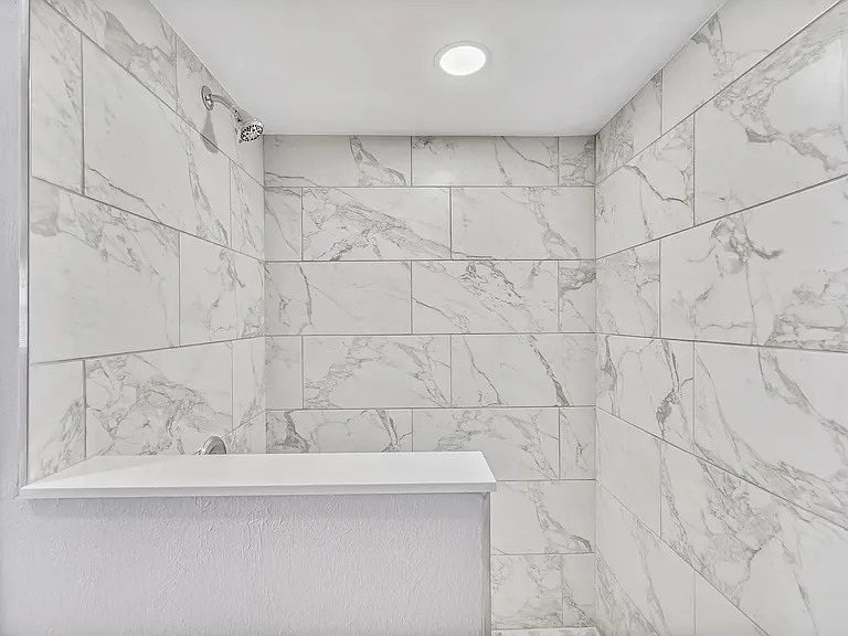 5374 Skyline Pl — Photo 11