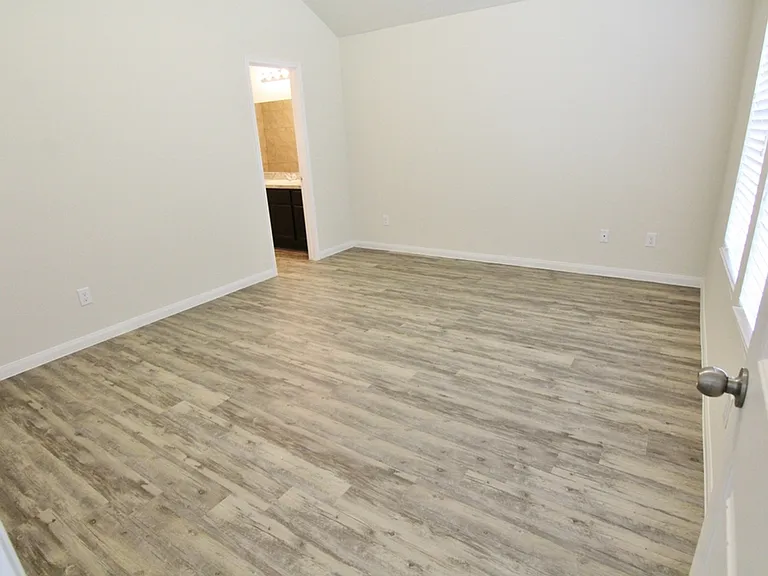 Leisure Shore Ct — Photo 11