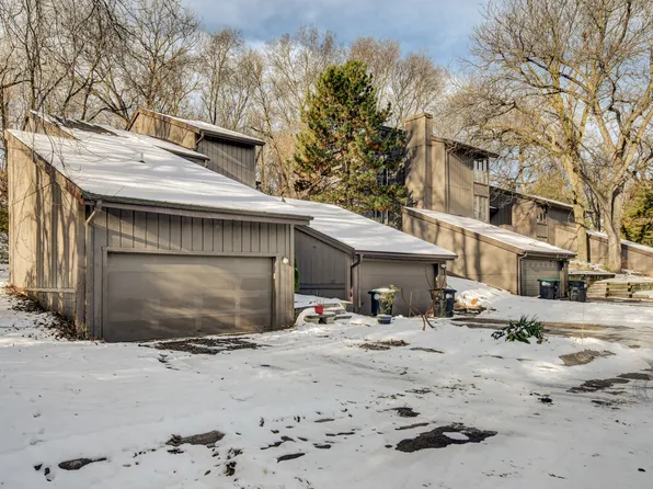 7436 N 55th Plz, Omaha, NE 68152