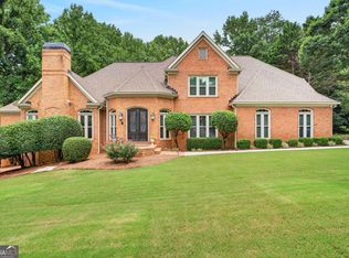 555 Twinflower Ct, Roswell, GA 30075