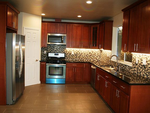 2nd image of 411 Commercial Ave #D