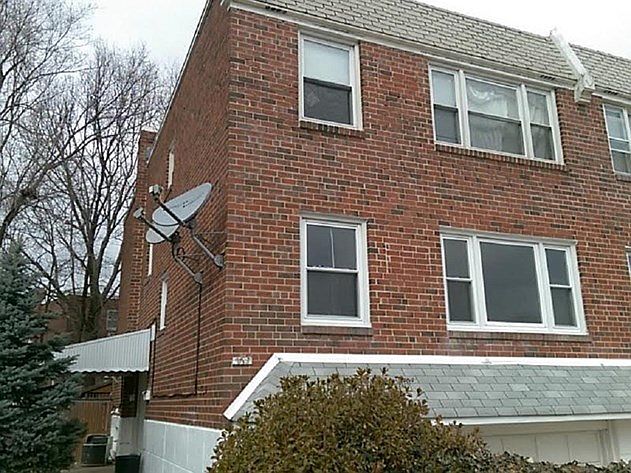 2nd image of 273 Nandina Pl