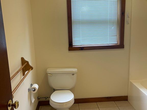 4th image of 11 McArthur Brook Rd #11