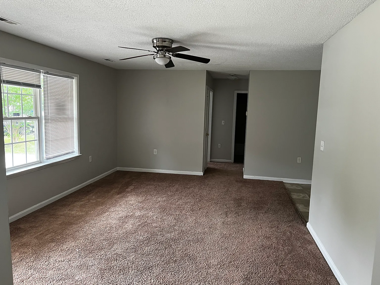 4 bed, $1,195 — Photo 2