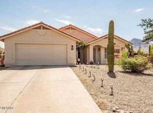 697 W Placita Vega Vis, Oro Valley, AZ 85737