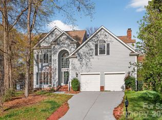 10807 Summitt Tree Ct, Charlotte, NC 28277