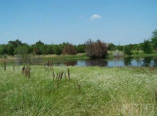 201 Chmelar Rd, Ennis, TX 75119