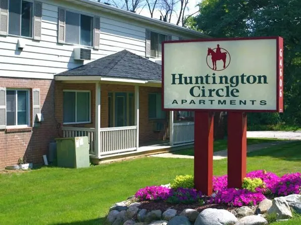 Huntington Circle, 4606 Beecher Rd APT B8, Flint, MI 48532