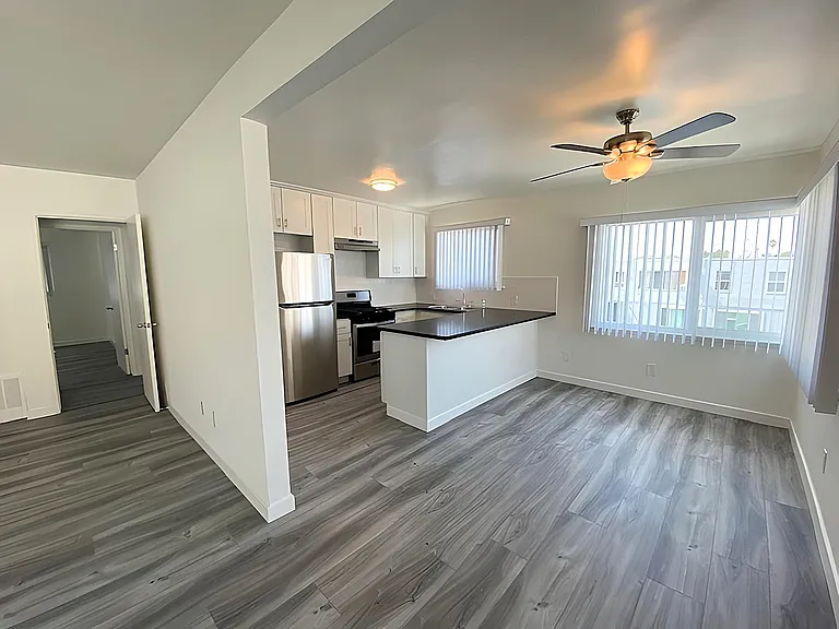8920 Columbus Ave #1 — Photo 10