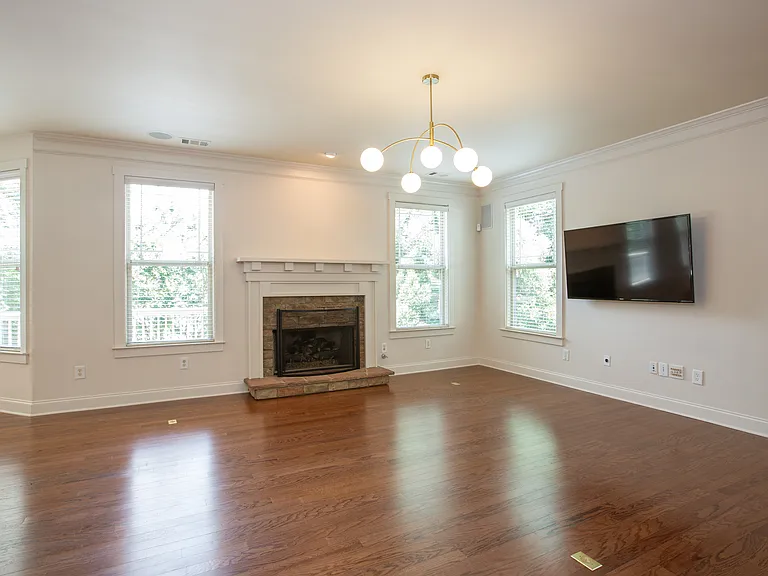 2032 Hatteras Way NW — Photo 6