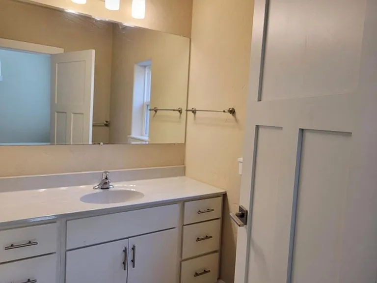 525 E Kiowa St #201 — Photo 16