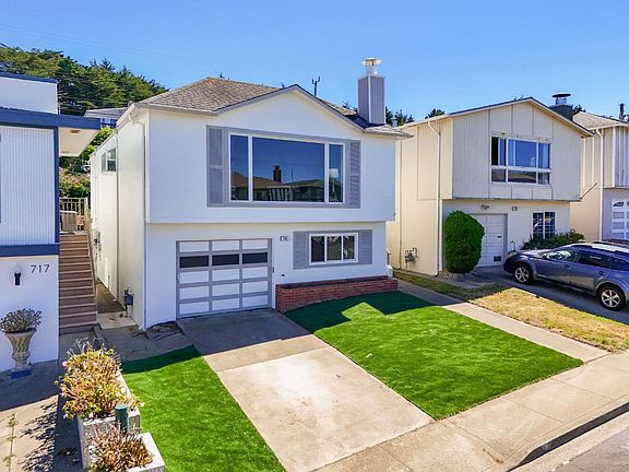 3rd image of 725 Clarinada Ave