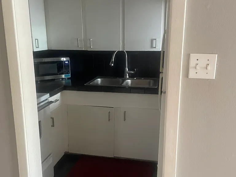 509 W Main St #5 — Photo 22