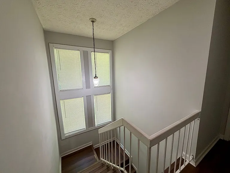 8588 Creekwood Way — Photo 23