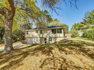 6700 Berkshire Ln N, Maple Grove, MN 55311