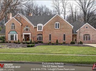 32381 Nottingham Dr, Avon Lake, OH